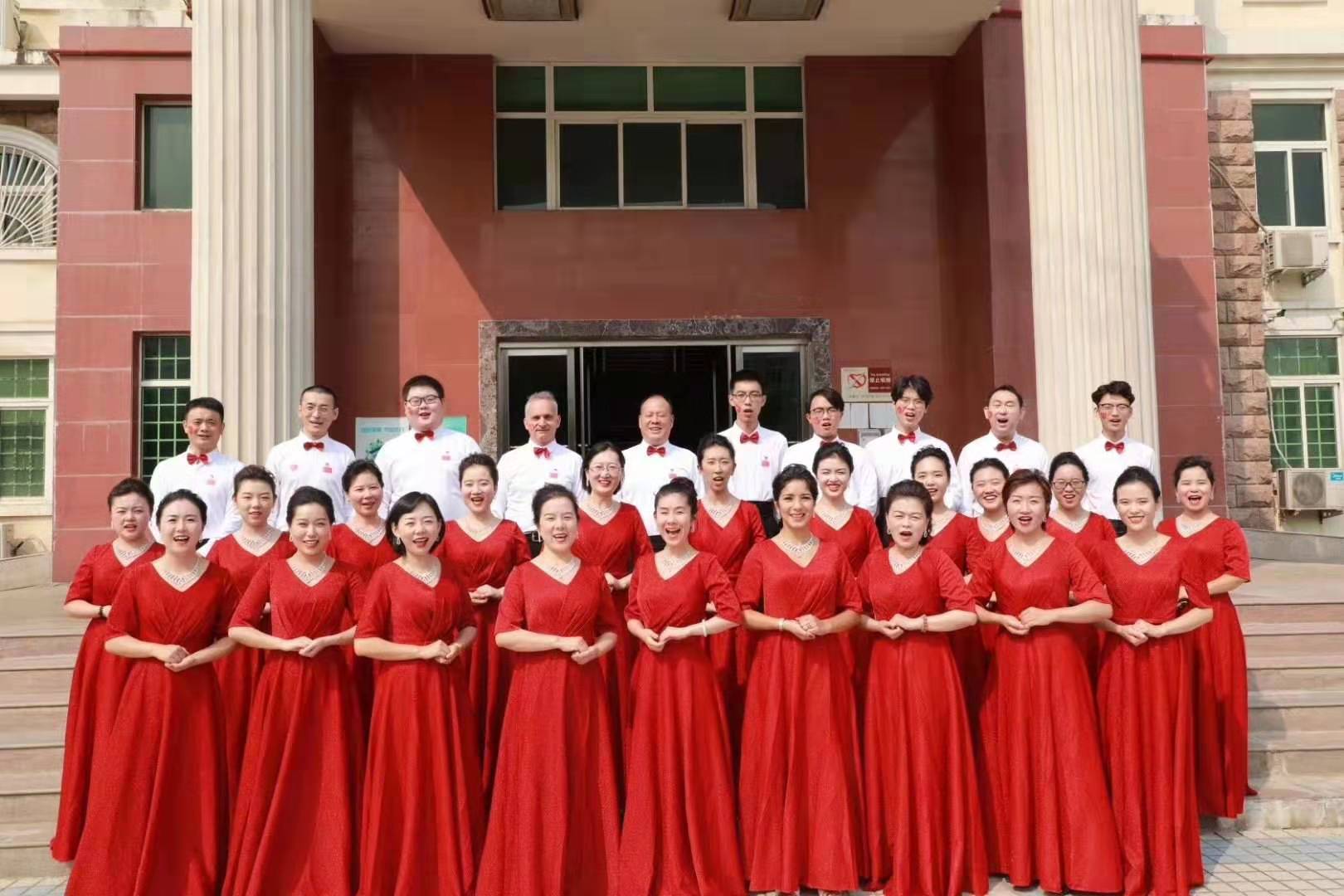 热情讴歌70年图片